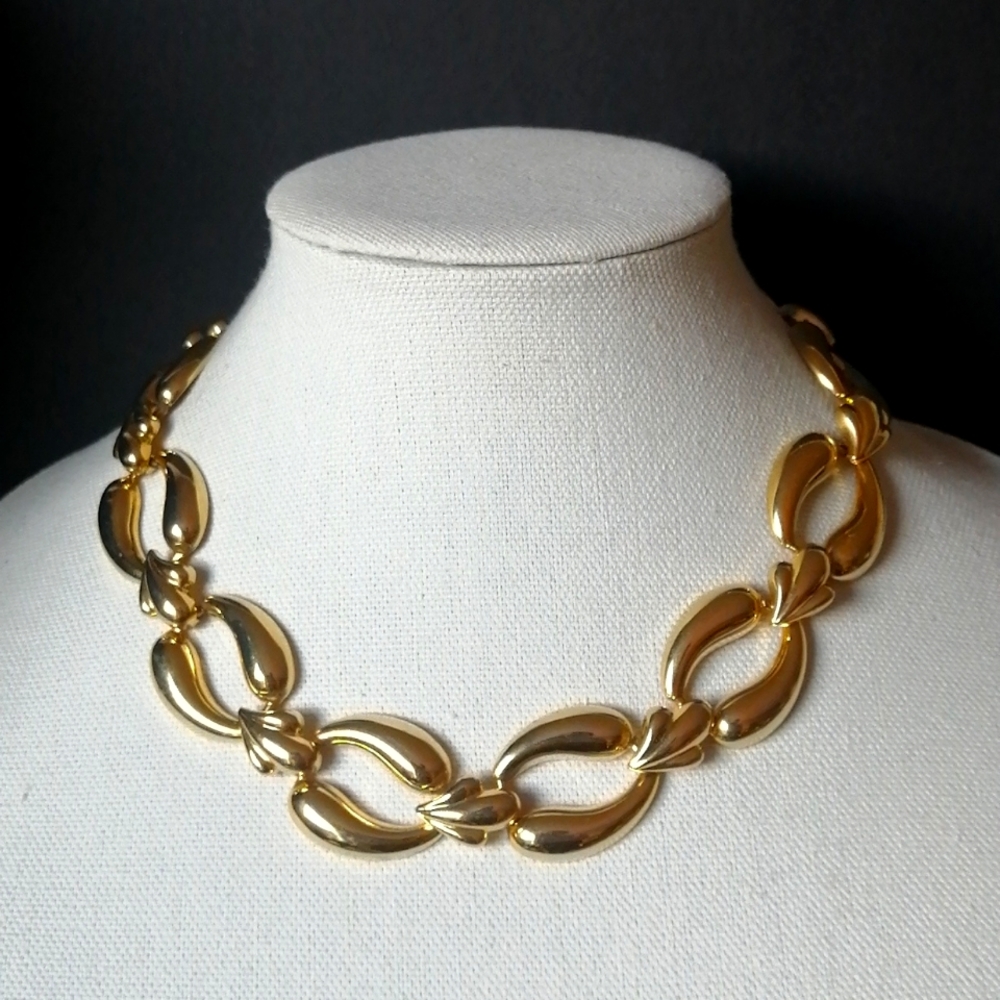 Vintage Standout Wide & Chunky Goldtone Choker Necklace